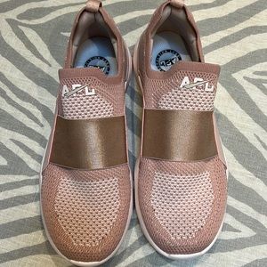 Women’s APL Techloom Bliss